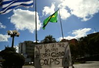 Levante Popular da Juventude e Jovens do MST realizam escrachos em afiliadas da RBS, no RS
