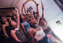 A cada cinco minutos uma mulher á agredida no Brasil.