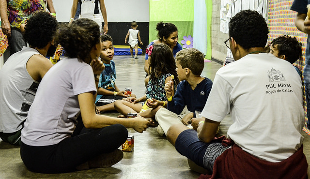 Leia mais sobre o artigo Ciranda Infantil: espaço de cultura e formação para as crianças