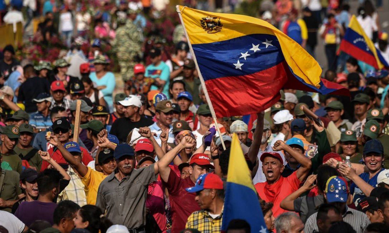 Você está visualizando atualmente O Levante Popular da Juventude defende a paz na Venezuela!